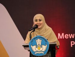 Anggota Komisi X DPR RI Lisda Hendrajoni menilai,  Kadis Pendidikan Pessel Abaikan Surat Kementrian Terkait PIP